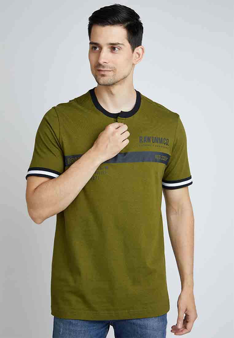 Woffi Man Kaos Brooklyn Overall Henley T-Shirt Hijau