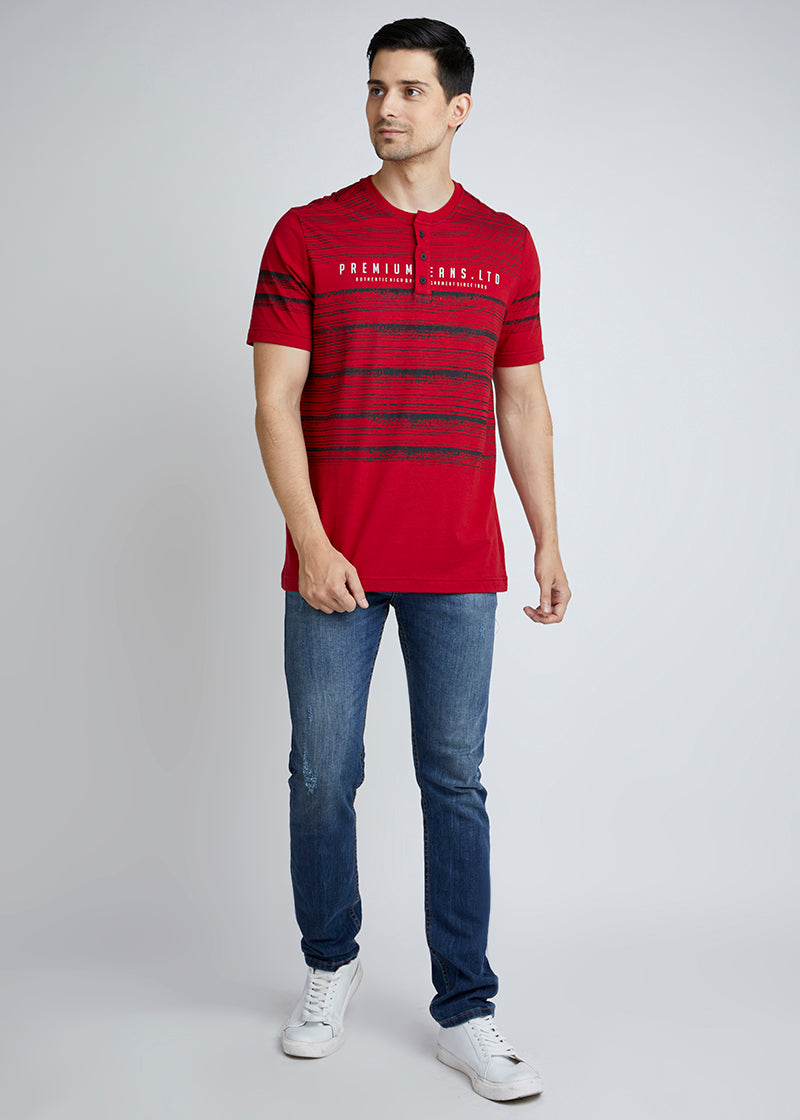 Woffi Man Kaos Abstract Stripes Henley T-Shirt Merah