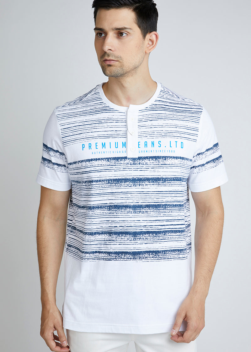 Woffi Man Kaos Abstract Stripes Henley T-Shirt Putih