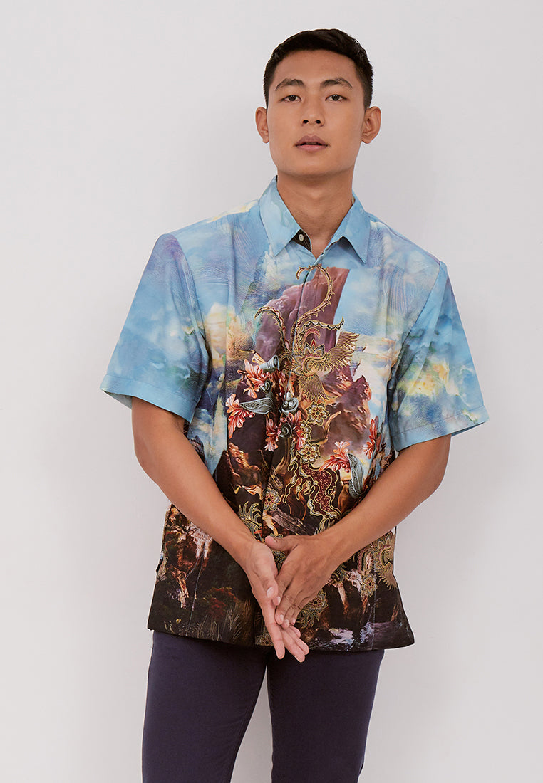 Woffi Man Batik Tanwira Silk Print Shirt Biru